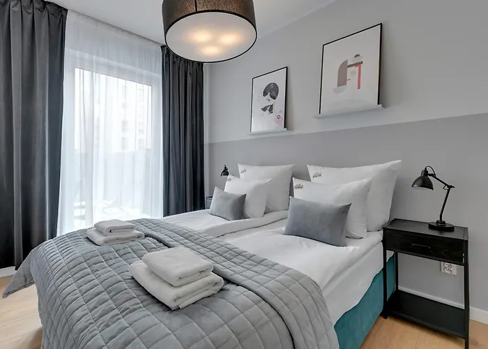 Angielska Grobla Center & Marina By Downtown Hotel apartamentowy 3*